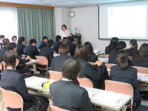 県立富士見高校１年生が見学に来られました2