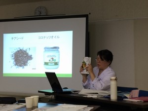 健康講座「話題の食材を使ってイキイキ長寿食＆健康体験」で講演をおこないました1